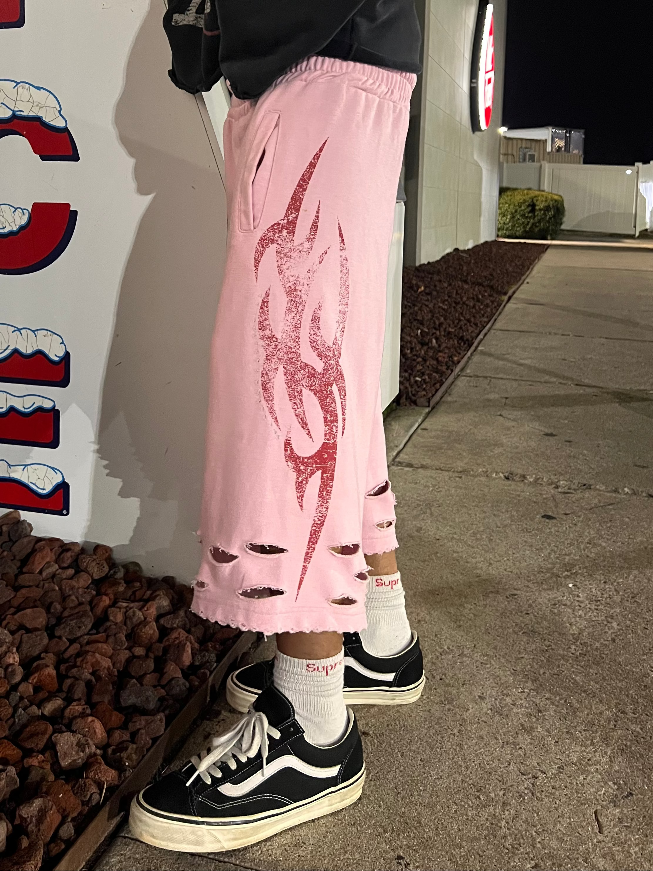 CHERRY SHORTS